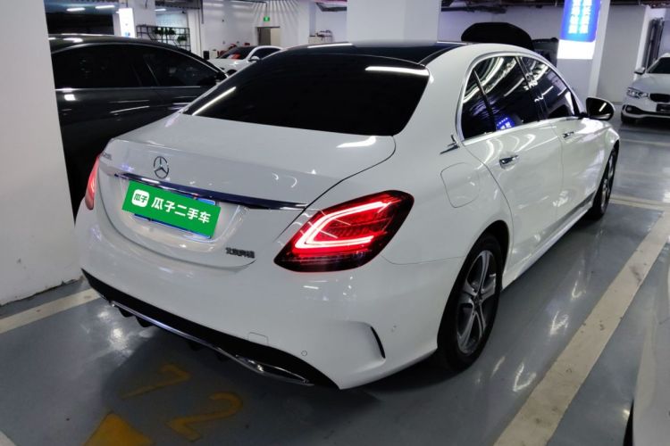 奔驰C级 2021款 C 260 L 运动版车身外观7
