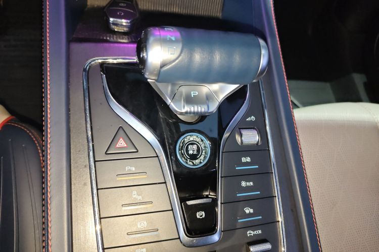 比亚迪 元PLUS 2022款 510KM 旗舰型中控内饰18