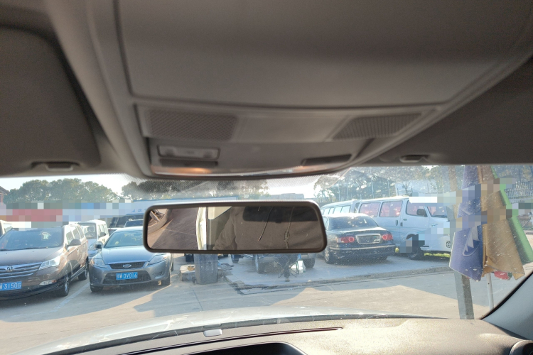 大众 途观 2017款 300TSI 自动两驱丝绸之路风尚版中控内饰22