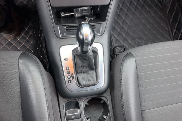 大众 途观 2015款 1.8TSI 自动两驱风尚版中控内饰18