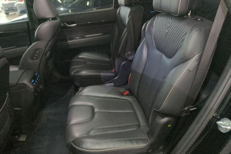 现代 帕里斯帝 2023款 3.5L 自动四驱Calligraphy中控内饰21