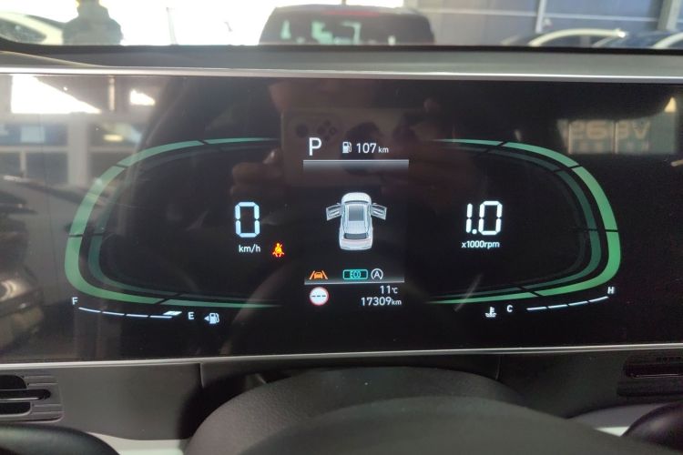 北京现代ix35 2023款 沐飒 2.0L 豪华版DLX中控内饰14