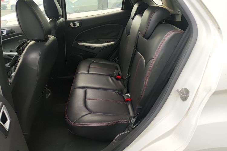 福特 翼搏 2013款 1.5L 自动尊贵型中控内饰7004