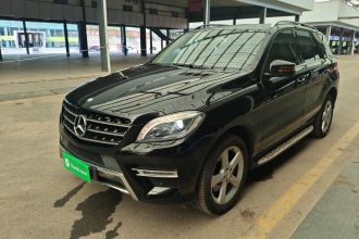 奔驰M级 2014款 ML 320 4MATIC