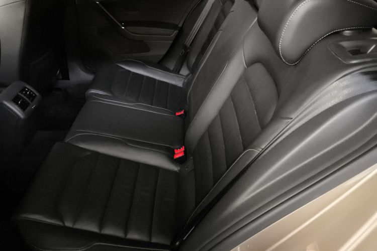 大众 高尔夫 2016款 230TSI 自动豪华型中控内饰21