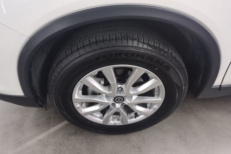 日产 奇骏 2022款 改款 2.0L 两驱智联舒享版车身外观6007