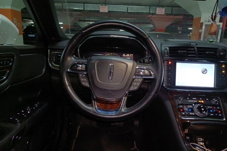 林肯大陆 2019款 2.0T 两驱尊雅版 国VI中控内饰13