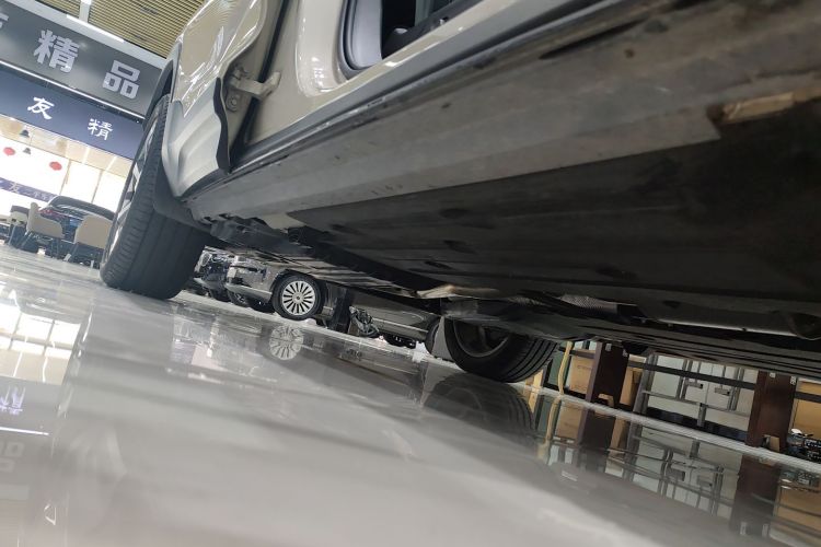 沃尔沃XC40 2024款 B4 四驱智远豪华版局部细节9001