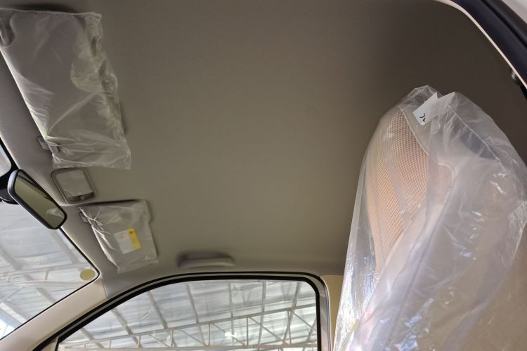 五菱汽车 宏光MINIEV 2024款 第三代 215km 青春版中控内饰22