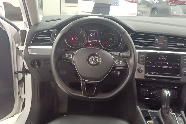 大众 凌渡 2018款 280TSI DSG舒适版中控内饰13