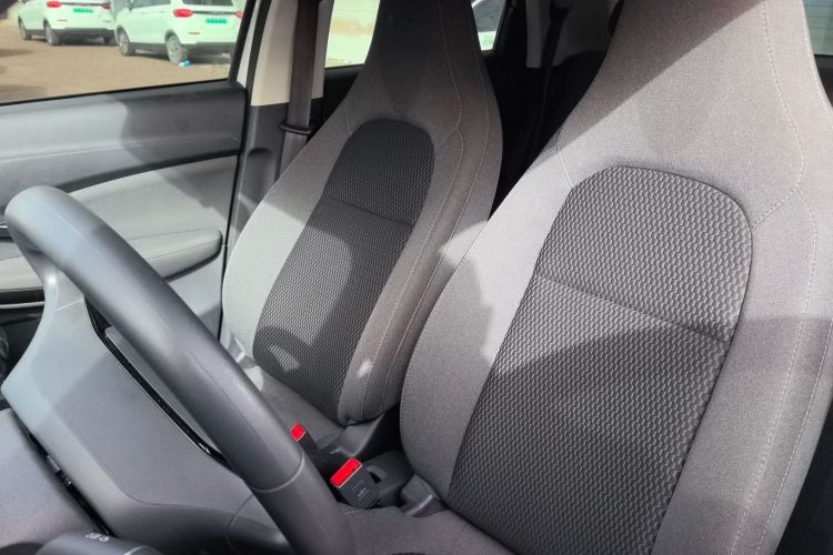 零跑汽车 零跑T03 2020款 400标准版局部细节19