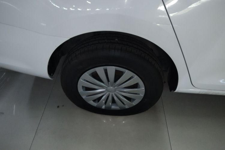 大众 桑塔纳 2021款 1.5L 自动风尚版车身外观6008