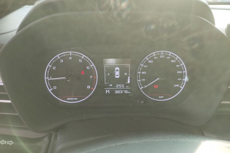 吉利汽车 远景X3 2021款 PRO 1.5L 手动精英型局部细节14