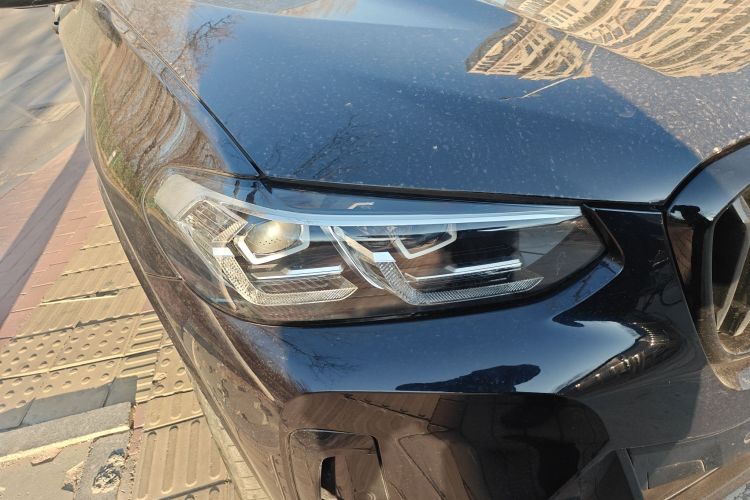 宝马X3 2023款 xDrive30i 领先型 M曜夜套装车身外观8