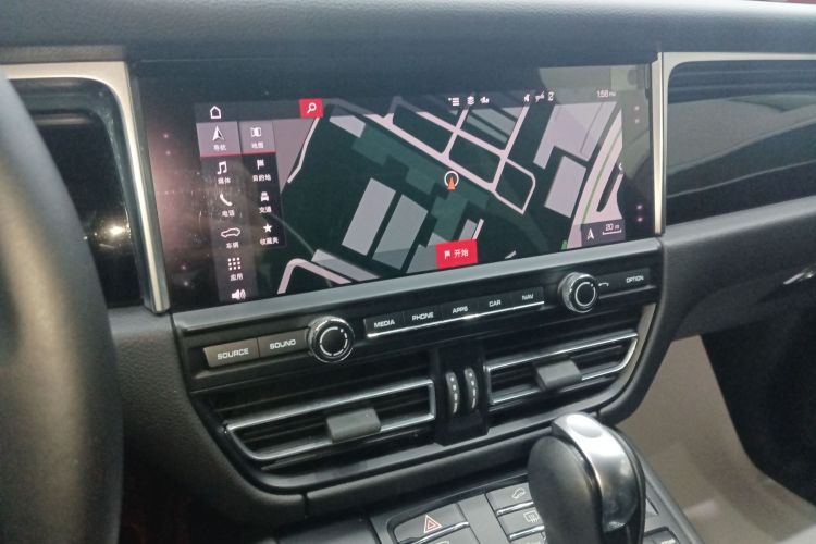 保时捷 2021款 Macan S 3.0T中控内饰16