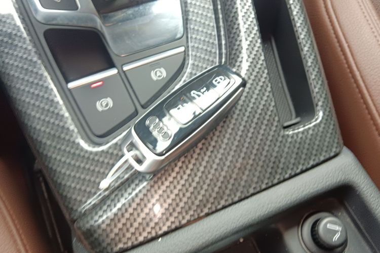 奥迪A5 2017款 Sportback 45 TFSI 时尚型中控内饰7001