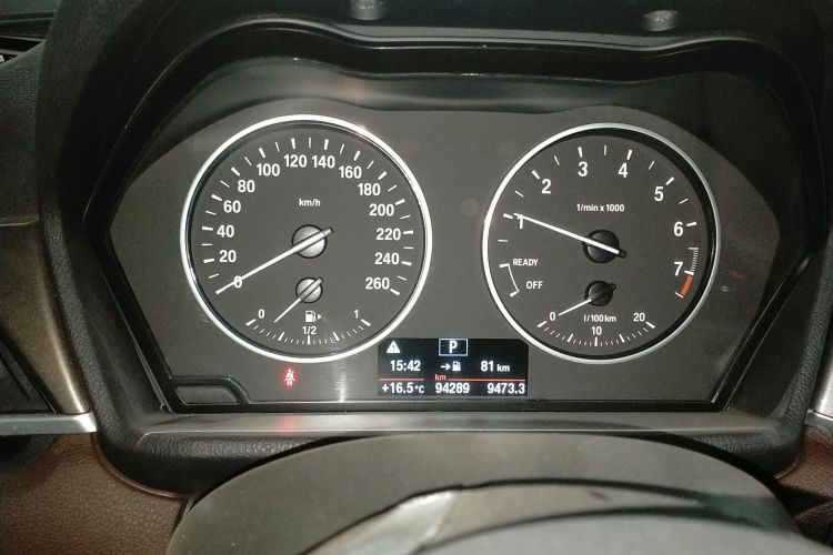 宝马X1 2018款 sDrive18Li 尊享型局部细节14