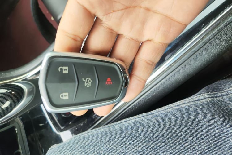 凯迪拉克ATS-L 2017款 28T 技术型中控内饰11