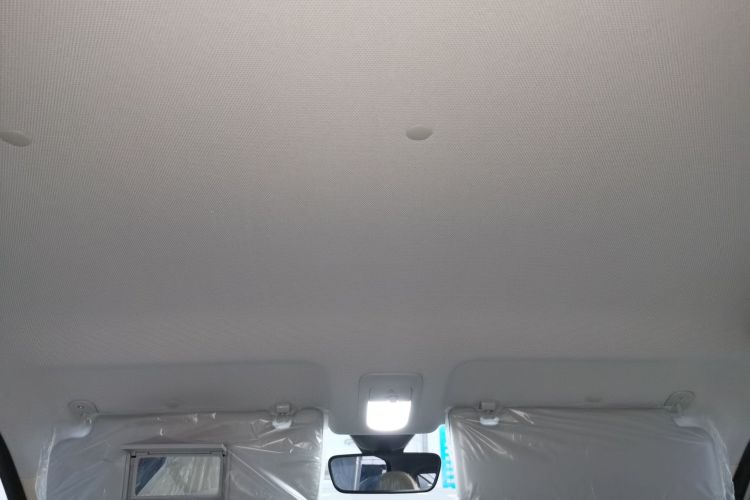 五菱汽车 宏光MINIEV 2025款 四门版 进阶款中控内饰22