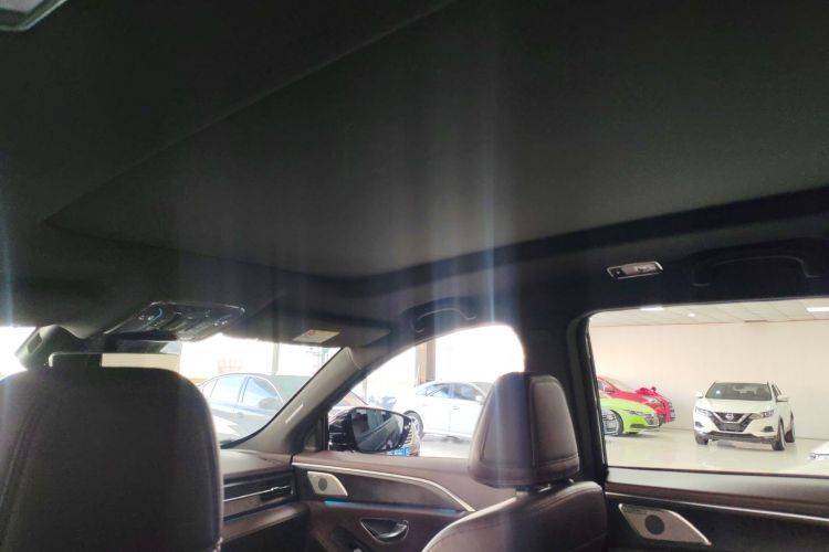 捷途X90 2023款 子龙 2.0T DCT常胜版 5座中控内饰22