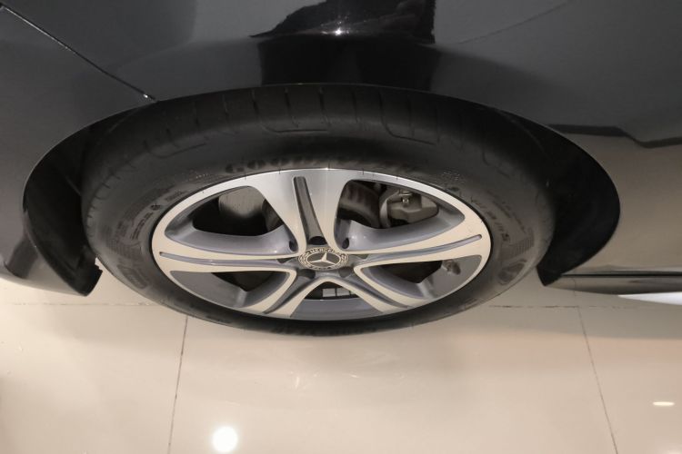 奔驰C级 2022款 改款 C 200 L 运动版车身外观6003