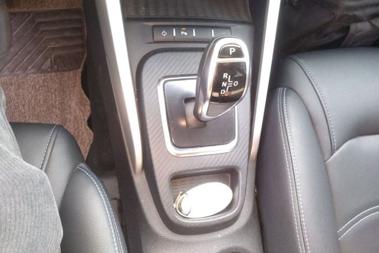 比亚迪 元新能源 2018款 EV360 智联炫酷型局部细节18