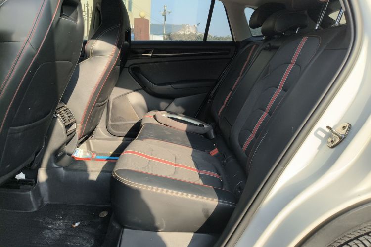 斯柯达 柯迪亚克GT 2019款 TSI330 两驱舒适版 国VI中控内饰21