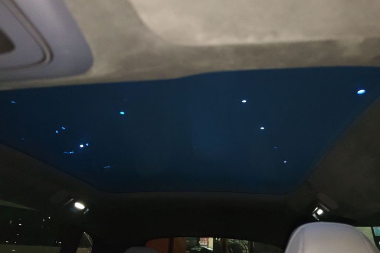 极氪001 2025款 YOU版 100kWh 四驱中控内饰22