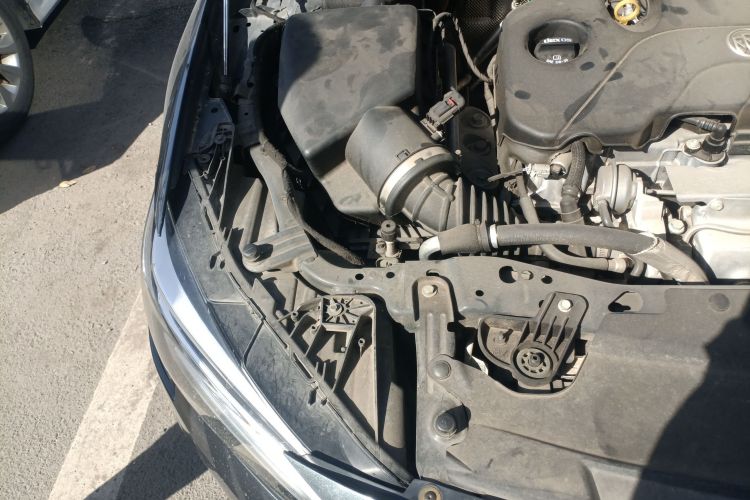 别克 君威 2021款 552T 精英型局部细节9006