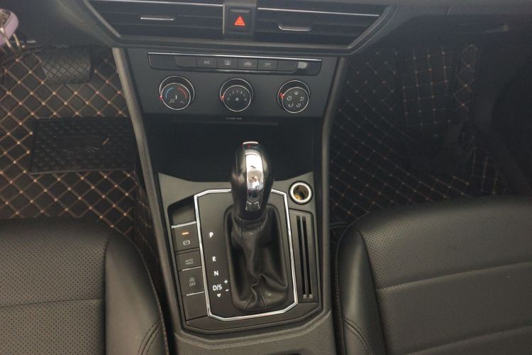 大众 朗逸 2021款 1.5L 自动舒适版中控内饰18