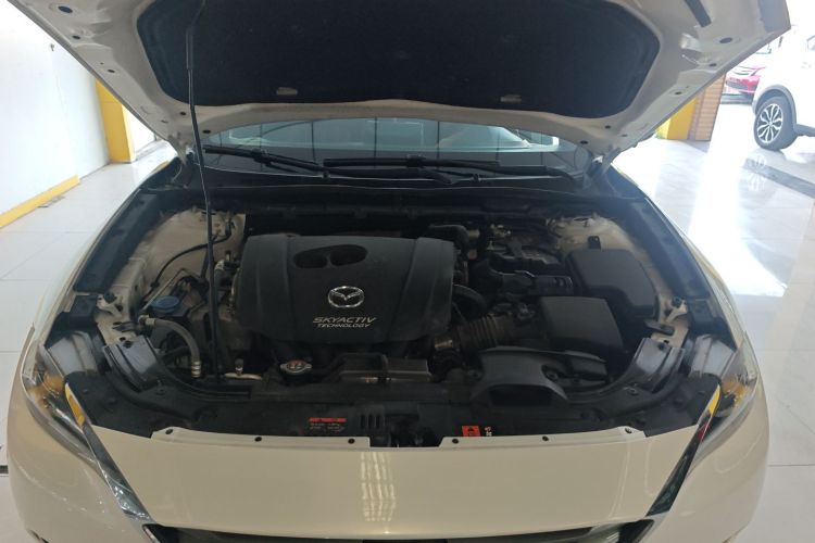 马自达CX-4 2016款 2.5L 自动四驱蓝天激情版局部细节24