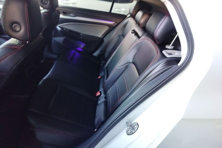 大众 高尔夫 2021款 280TSI DSG Pro中控内饰21