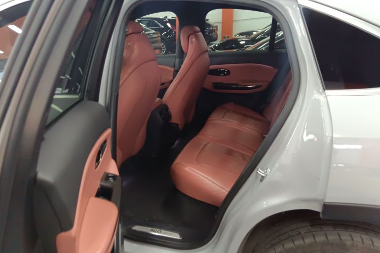 蔚来EC6 2020款 430KM 运动版中控内饰21