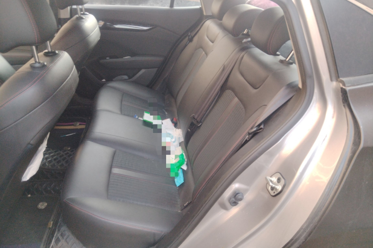 东风风神 奕炫 2020款 230T 自动炫酷赛道版中控内饰21