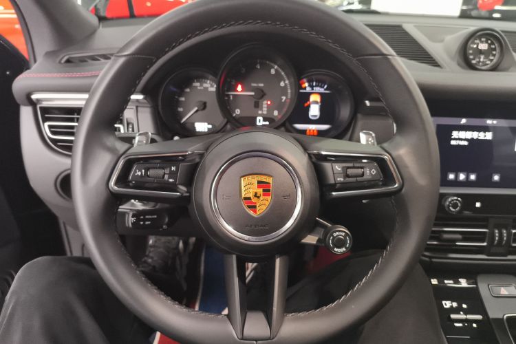 保时捷 2022款 Macan 2.0T中控内饰13