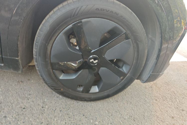 乐道L60 2024款 60kWh 后驱版车身外观10