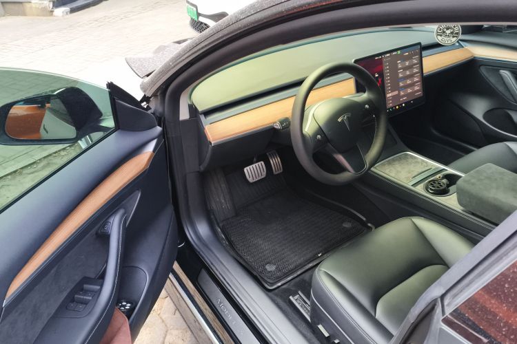 特斯拉 Model 3 2021款 改款二 Performance高性能全轮驱动版中控内饰20