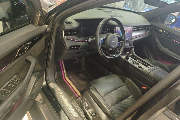 领克09 EM-P 2021款 2.0T PHEV Halo 六座中控内饰20