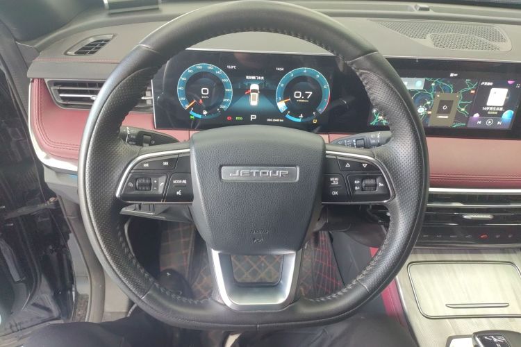 捷途X70 PLUS 2023款 1.5T DCT勇者PLUS 5座中控内饰13