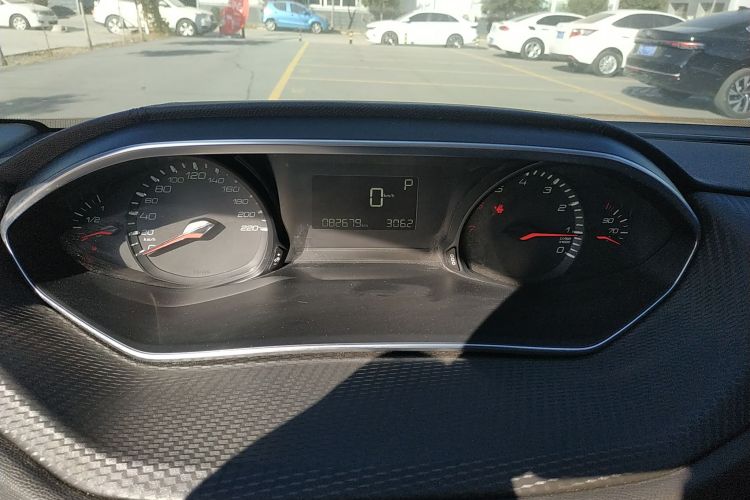 标致308 2019款 230THP 自动豪华版 国VI中控内饰14