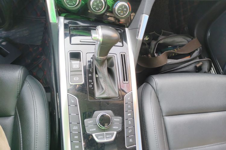 哈弗H7 2016款 蓝标H7 2.0T 自动豪华型局部细节18