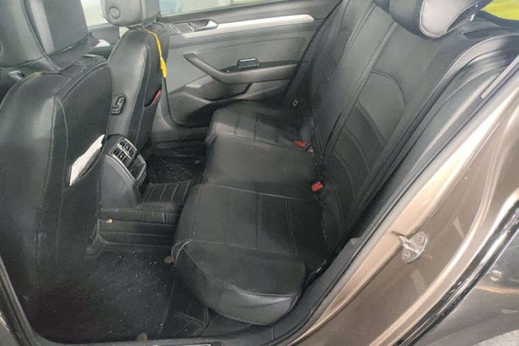 大众 迈腾 2018款 330TSI DSG 领先型中控内饰7004