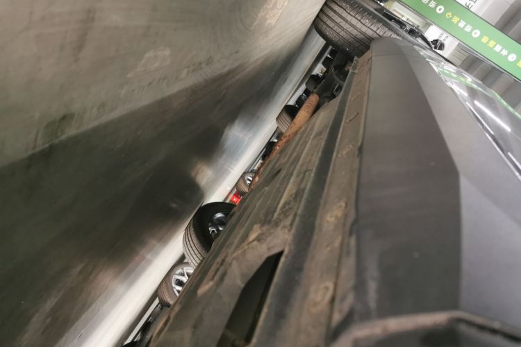 哈弗H6 2021款 第三代 1.5T 自动两驱Supreme局部细节9001