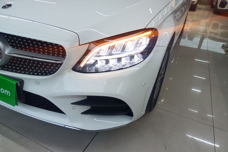 奔驰C级 2021款 C 260 L 运动版局部细节36