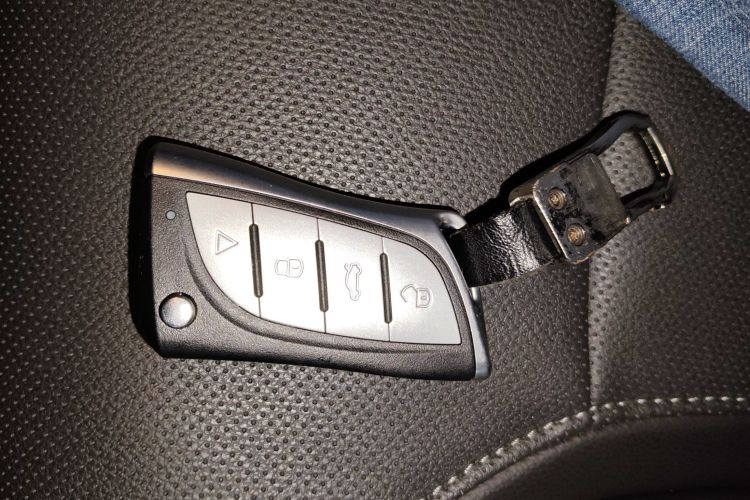 别克 英朗 2021款 改款 典范 1.5L 自动精英型中控内饰7001