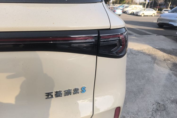 五菱汽车 缤果S 2025款 325km 尊享款车身外观9