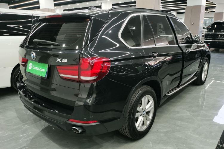 宝马X5(进口) 2015款 xDrive28i车身外观7