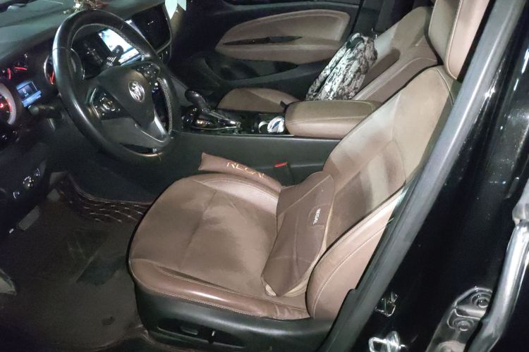 别克 君威 2017款 20T 精英型中控内饰19