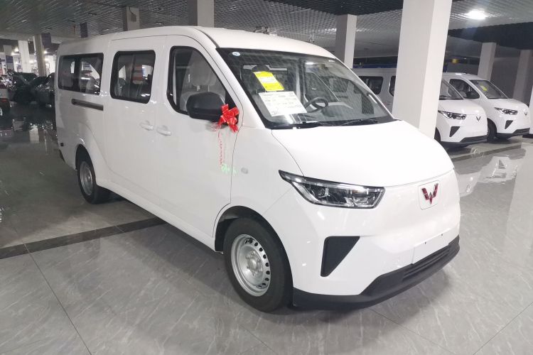 五菱汽车 五菱扬光 2025款 400km 客车版舒适型车身外观6002