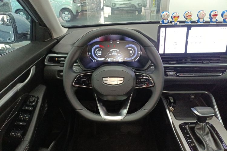 吉利汽车 帝豪 2025款 第4代 1.5L CVT尊贵型中控内饰13